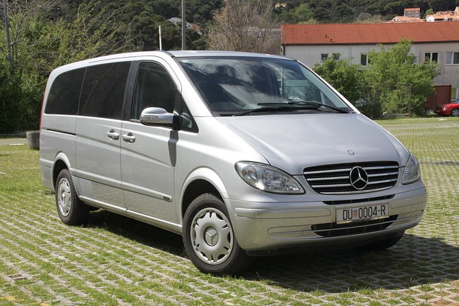 Dubrovnik airport transfer - Delay handling is the strongest practical feature