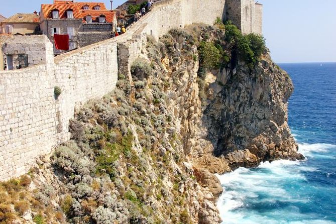 Dubrovnik: Ancient City Walls & Wars Walking Tour - Why Dubrovnik’s walls are worth seeing with a guide