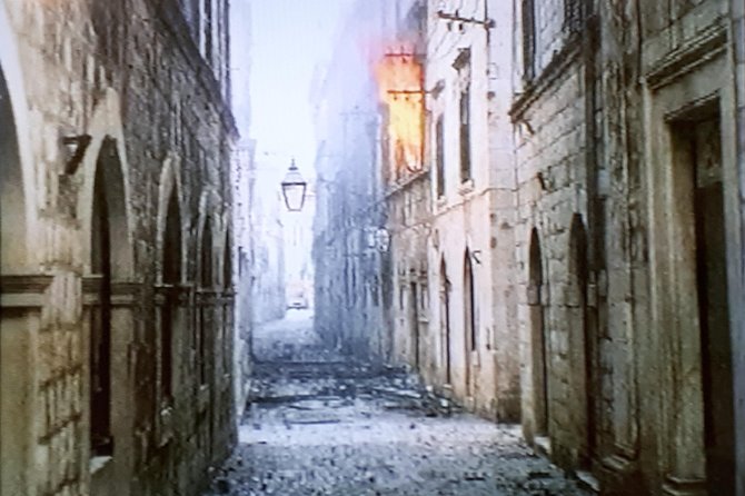 Dubrovnik at War 1991-1992 Private Walking Tour - Pace, clothing, and conditions on the streets
