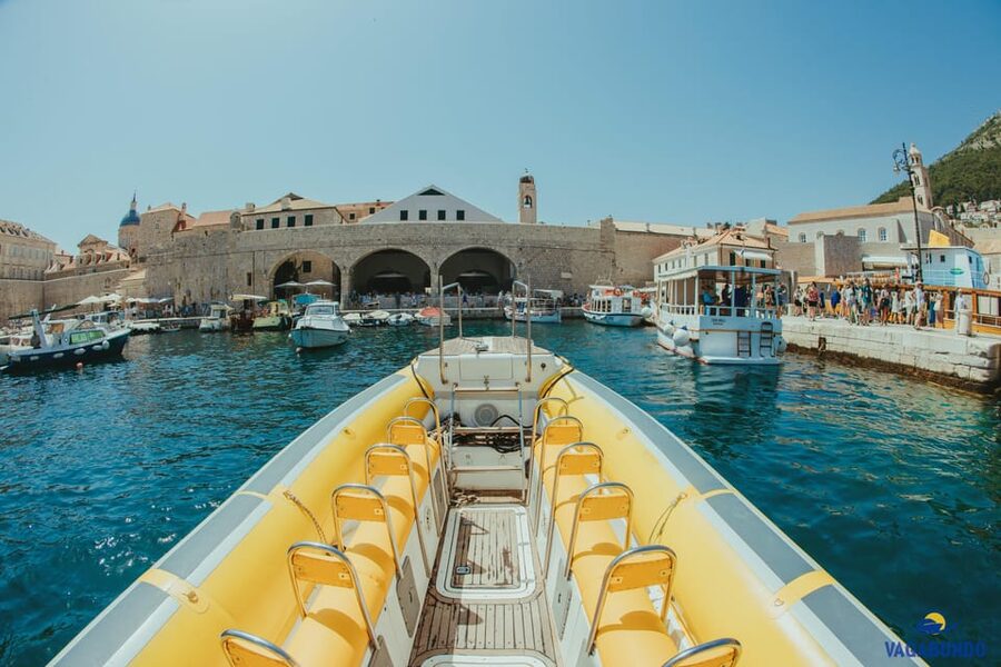 Dubrovnik: Blue Cave Afternoon Speedboat Tour with Drinks - Blue Cave: a short but memorable first stop
