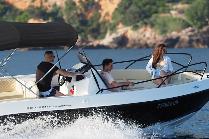 Dubrovnik:Blue cave and sandy beach Sunj with a private speedboat - A private route from Dubrovnik to the Elaphiti Islands