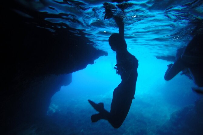 Dubrovnik Blue Cave, Green Caves, Sandy Beach, Old Town Panorama - Key points at a glance