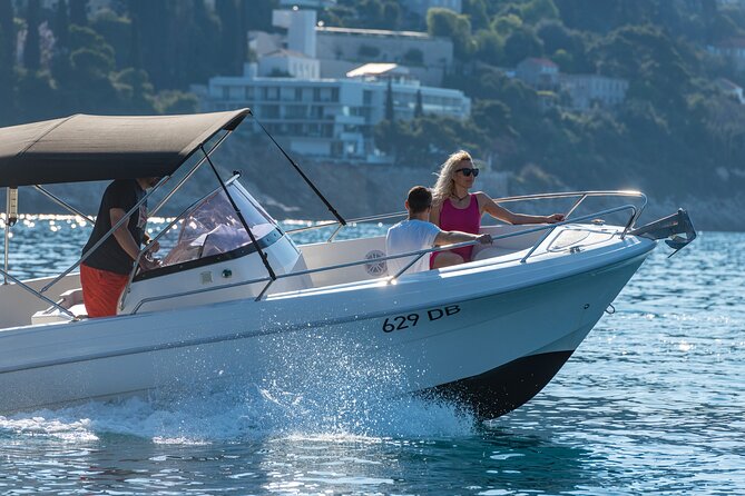 Dubrovnik boat mixed fun tour - Šipan and the small harbor of Suđurađ