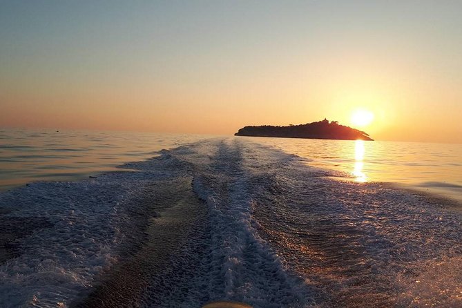 Dubrovnik boat mixed fun tour - A private boat for the right kind of group