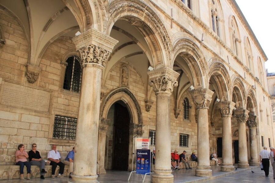 Dubrovnik: Cable Car, Walking Tour and City Walls Combo - How the time is divided