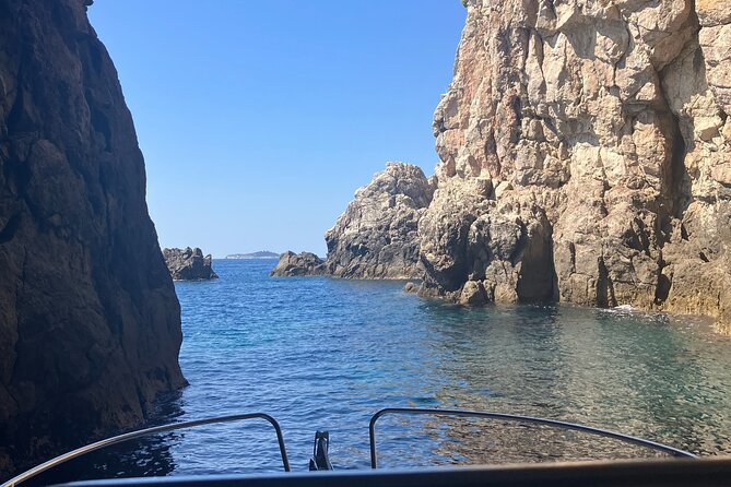 Dubrovnik cave experience swimming tour - The ride between stops is part of the experience