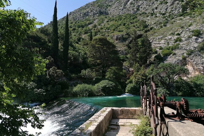 Dubrovnik City Tour with History, Photos & Round Trip Ride - Bosanka shows Dubrovnik like a postcard