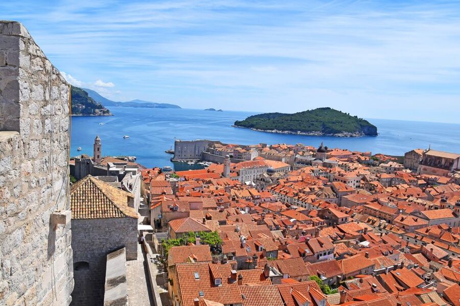 Dubrovnik: City Walls Early Morning or Sunset Walking Tour - Sunrise or sunset: choosing the better departure