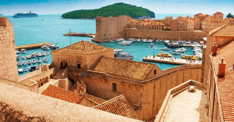 Dubrovnik: City Walls Private Guided Walking Tour - Why Dubrovnik’s walls are the city’s essential walk