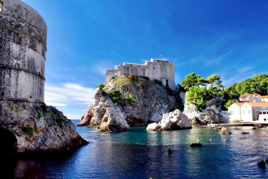 Dubrovnik: City Walls Tour for Early Birds & Sunset Chaser - Why the early morning departure works best