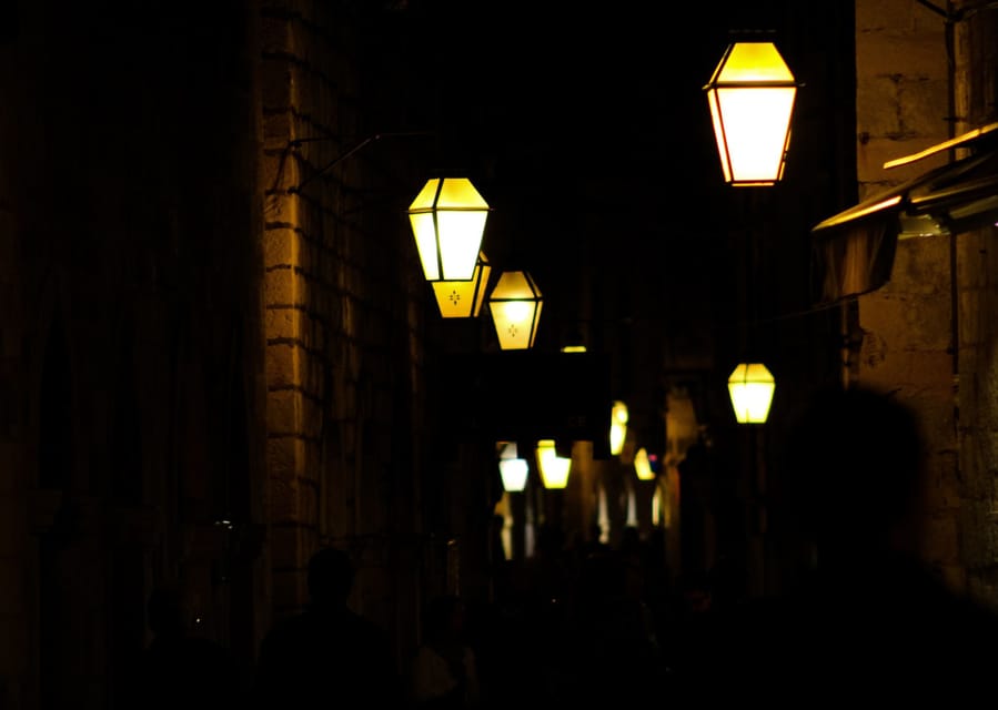 Dubrovnik: Dark tales of the Old Town - Who should book this Dubrovnik ghost walk?