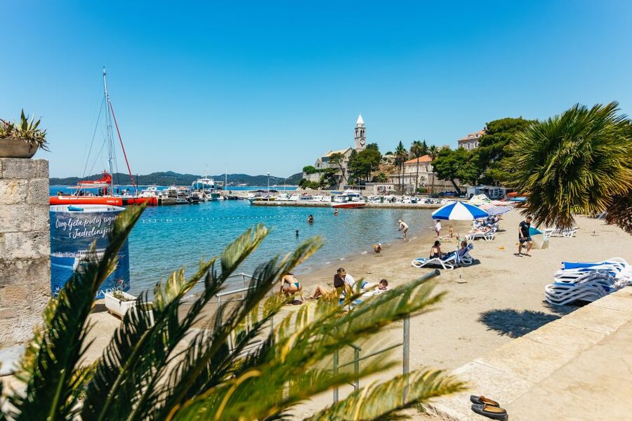 Dubrovnik: Elaphite Island Cruise w/ Drinks & Optional Lunch - Who should book this island cruise?