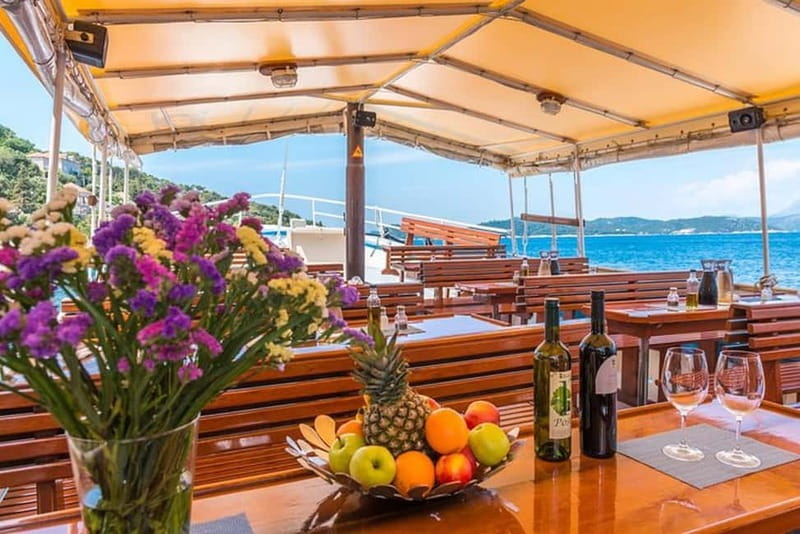 Dubrovnik: Elaphite Islands Cruise with Lunch and Drinks - Šipan: a short look at traditional island life