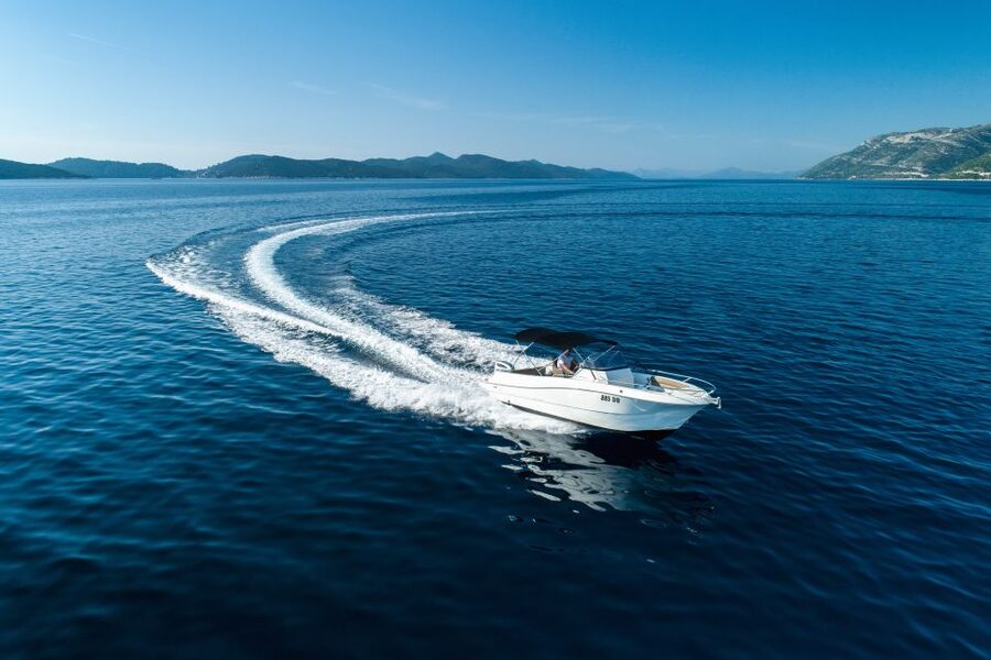 Dubrovnik: Elaphite Islands Private Speedboat Full-Day Tour - Sikirica Bay brings turquoise water and more swim time