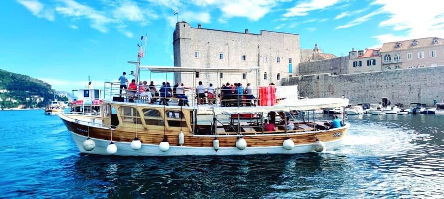 Dubrovnik: Elaphiti Islands Boat Cruise with Lunch & Drinks - Lopud and Šunj Beach provide the main event