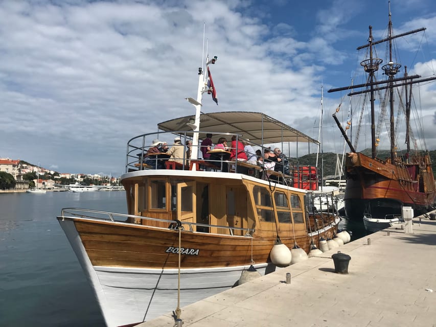 Dubrovnik: Elaphiti Islands Boat Cruise with Lunch & Drinks - Kolocep offers a short first taste of island nature