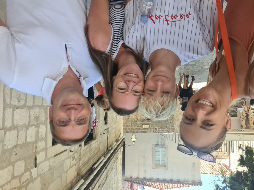 Dubrovnik: Explore Dubrovnik Old Town Walking Tour - History mixed with curious local stories