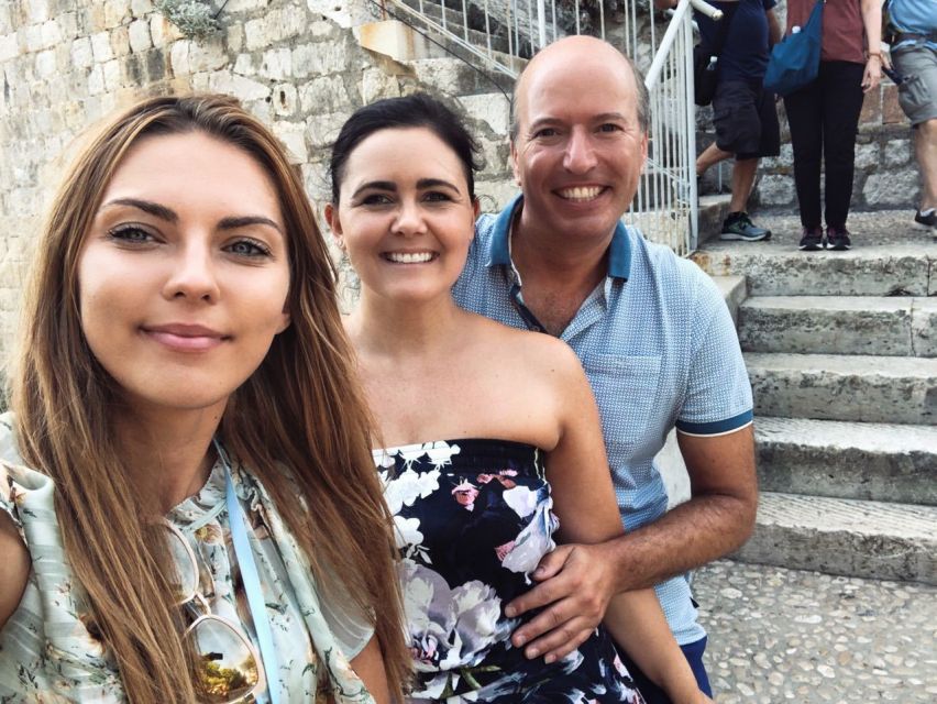 Dubrovnik: Explore Dubrovnik Old Town Walking Tour - Seeing Dubrovnik from the inside