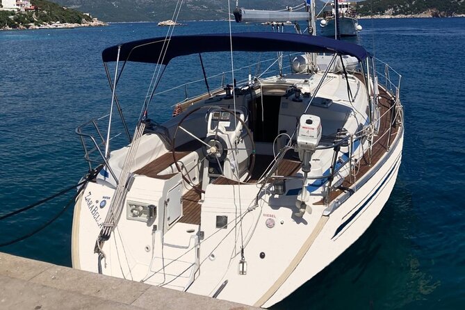 Dubrovnik : Full Day Group Sail Boat Tour to Elaphiti & Blue Cave - Šunj Beach on Lopud gives you sand and a break