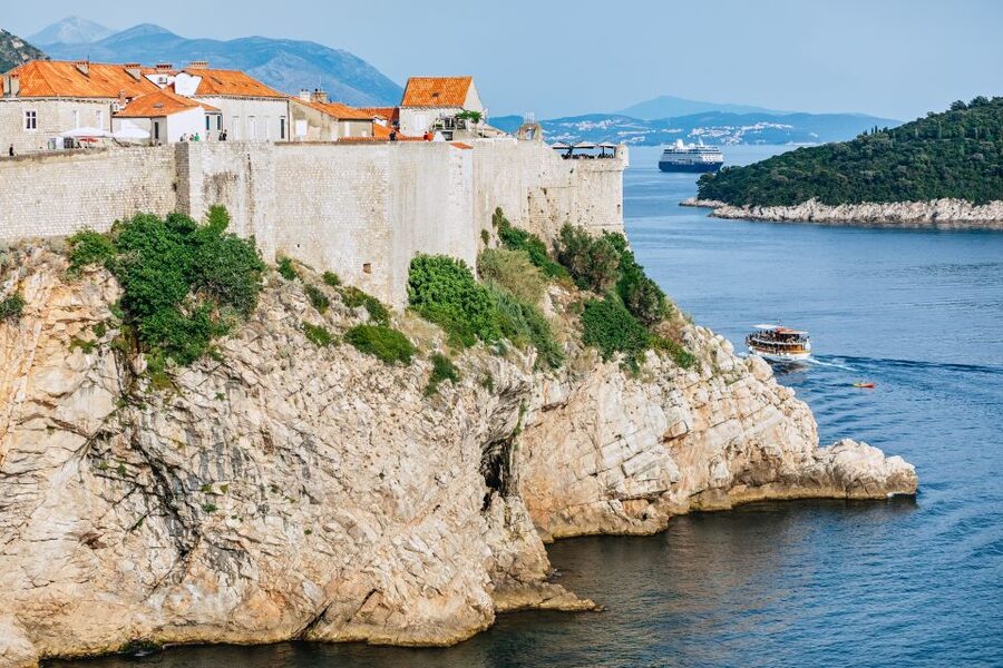 Dubrovnik: Game of Thrones and Lokrum Island Walking Tour - Booking flexibility and practical details