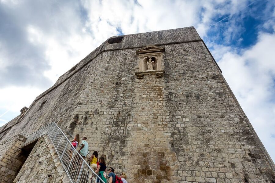 Dubrovnik: Game of Thrones&Lokrum Island Walking Tour - Staying on Lokrum for swimming and nature
