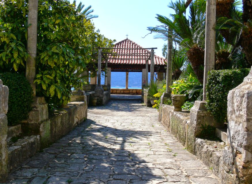 Dubrovnik: Game of Thrones Walking, Car and Boat Tour - The Hotel Belvedere and the Mountain versus Oberyn