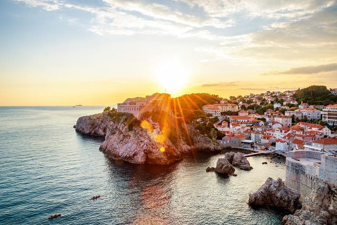Dubrovnik: Golden Hour Sunset Cruise with Drinks - Who will enjoy this Dubrovnik cruise most