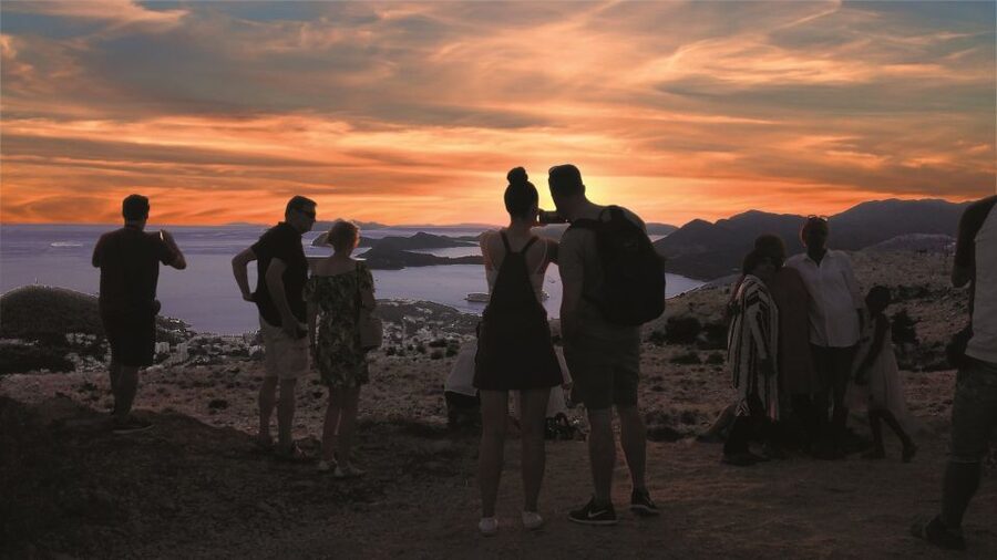 Dubrovnik: Group Sightseeing Tour with Stunning Views - Game of Thrones locations without letting the show take over