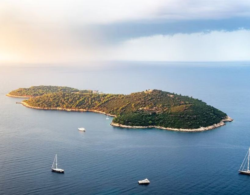 Dubrovnik: Group Tour & Panoramic Cruise - Lovrijenac Fortress and the Game of Thrones connection