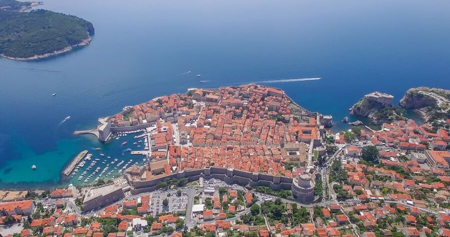 Dubrovnik: Guided Old City Walking Tour - Meeting at Pile Square and entering Ragusa