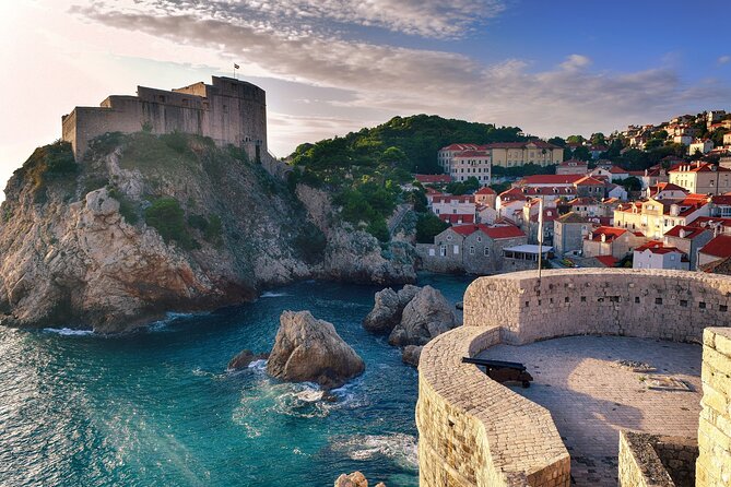 Dubrovnik Guided Tour & Free Time From Makarska Riviera - A 15-minute fruit tasting beside the Neretva River