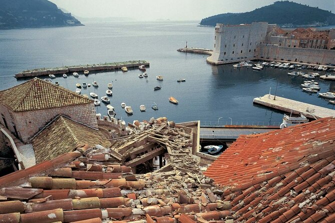 Dubrovnik Homeland War Private Tour - Jesuit Staircase and quieter lanes