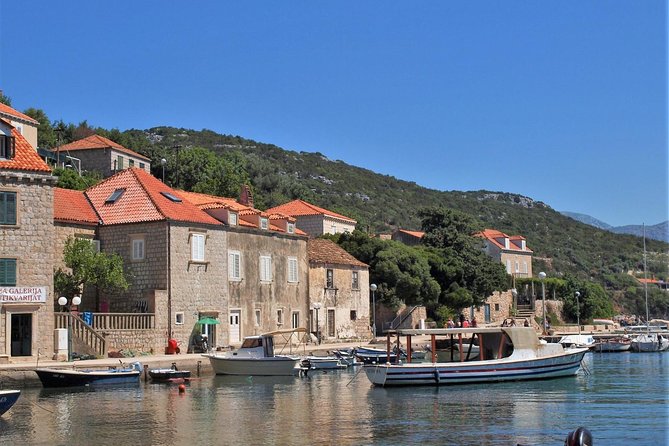 Dubrovnik Island-Hopping Cruise in the Elaphites with Lunch - How the boat experience really feels