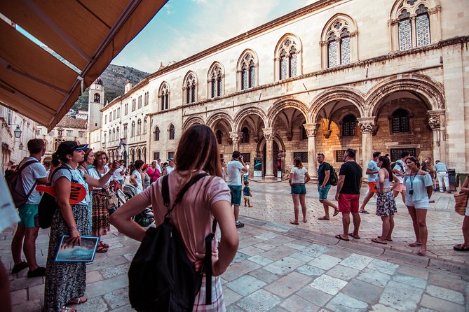 Dubrovnik: Mini Combo Old town & Game of Thrones (Spanish) - Starting at Pile Gate with Dubrovnik in front of you
