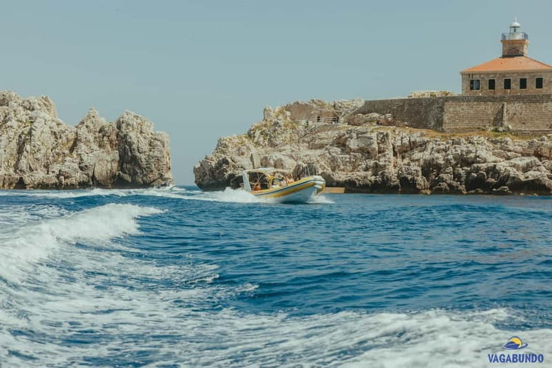 Dubrovnik: Morning Blue Cave speedboat tour with drinks - A final look at Lokrum Island