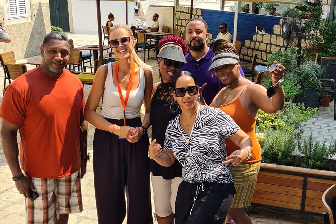Dubrovnik Old City Tour and Panoramic Drive - Gundulic Square, the market, and local tastes