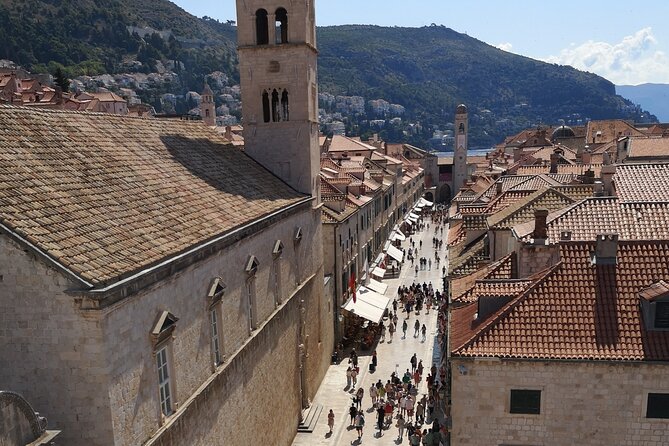 Dubrovnik Old City Walls Private Tour - Buža Gate and the city seen from the rooftops
