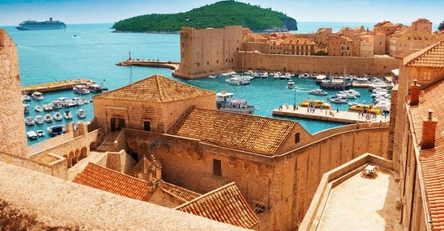Dubrovnik: Old Town and City Walls Guided Walking Tour - Starting at Pile Square