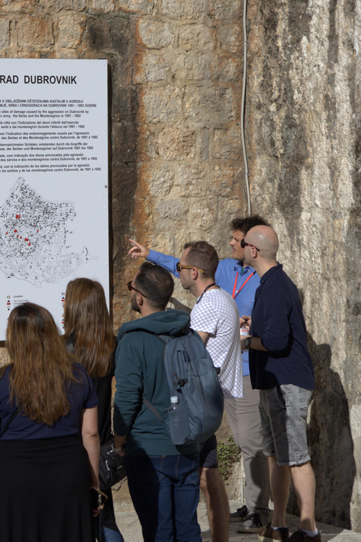 Dubrovnik Old Town: Easy paced and accessible History tour - Franciscan Church and Monastery: a calm first history lesson