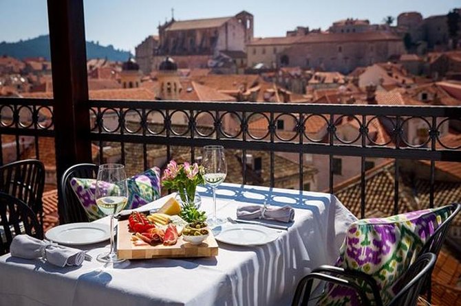 Dubrovnik Old Town Food Tour: Small-Group Experience - Why this food tour works in Dubrovnik