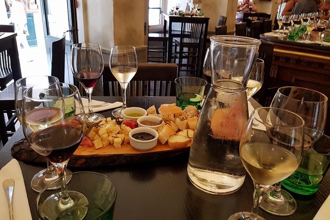Dubrovnik Old Town Food Tour: Small-Group Experience - Group size, pace, and atmosphere