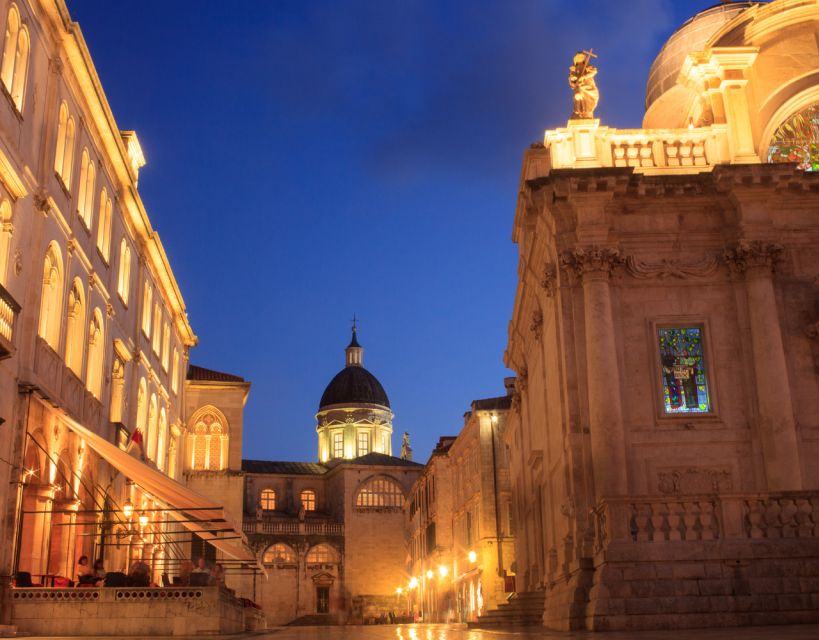 Dubrovnik: Old Town Highlights Guided Evening Walking Tour - From Pile Square to the first fountain