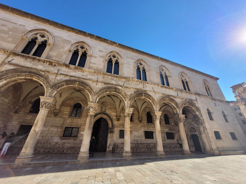 Dubrovnik: Old Town Highlights Tour with Audio Guide - What this Dubrovnik audio tour actually gives you