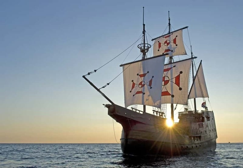 Dubrovnik: Panoramic Sunset Cruise on Karaka Ship - Why Dubrovnik’s walls look better from the sea