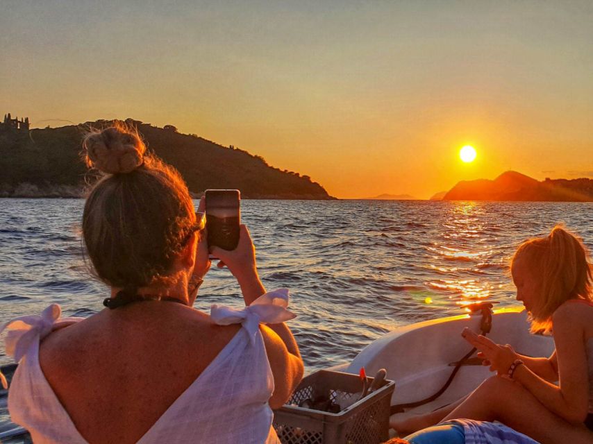 Dubrovnik: Private Boat Cruise at Sunset with Champagne - Fort Lovrijenac from the sea