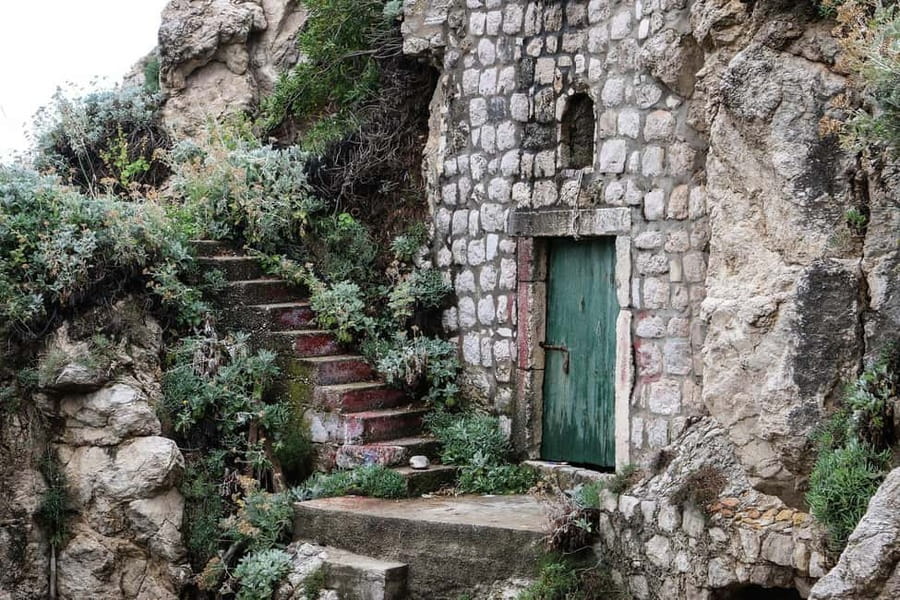 Dubrovnik: Private Game of Thrones Tour: Inside Look - West Harbour and the first King’s Landing views