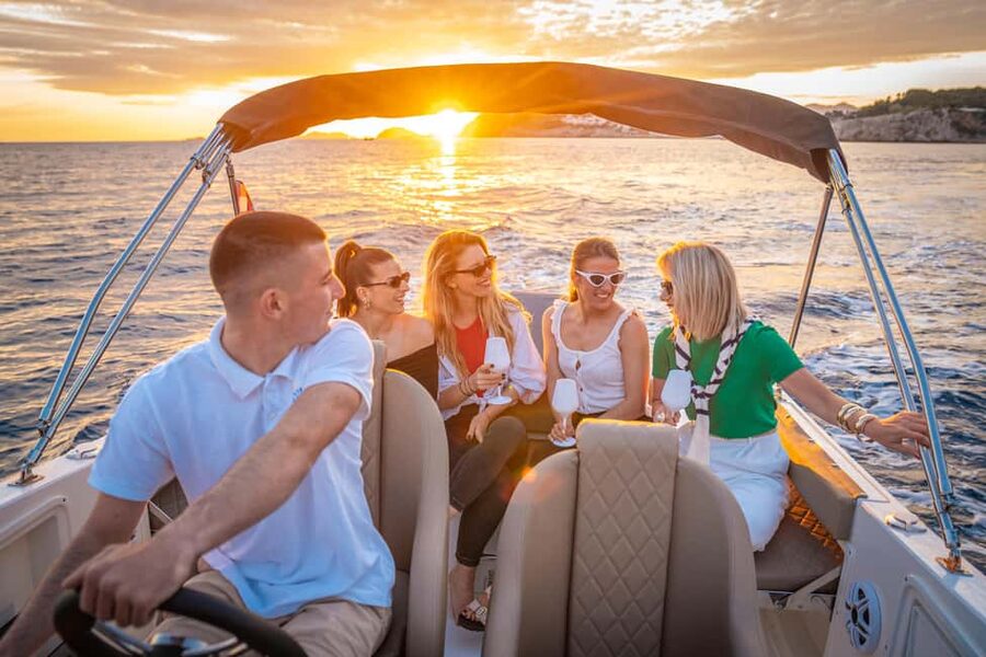 Dubrovnik Private Speedboat Tour to Elaphite Islands - Price, inclusions, and the real value