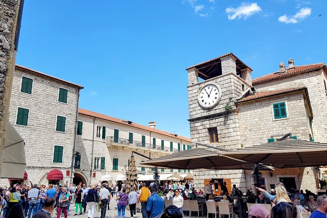 Dubrovnik: Private Tour to Montenegro - Kotor & Perast - Kotor, three hours inside the old walls
