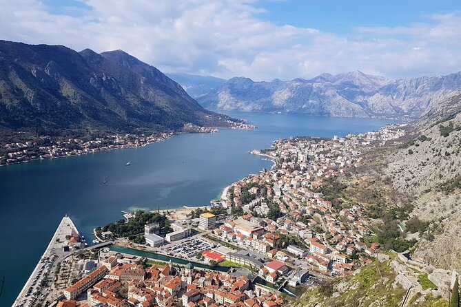 Dubrovnik: Private Tour to Montenegro - Kotor & Perast - What the guide adds to the day