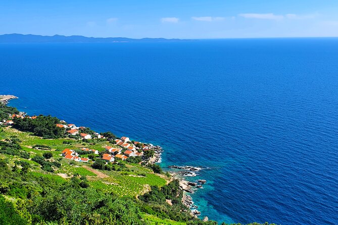 Dubrovnik Private Wine Tasting Tour to Peljesac Peninsula - Ston combines walls, oysters, and salt